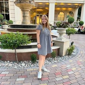 Meet your Posher, Nikki